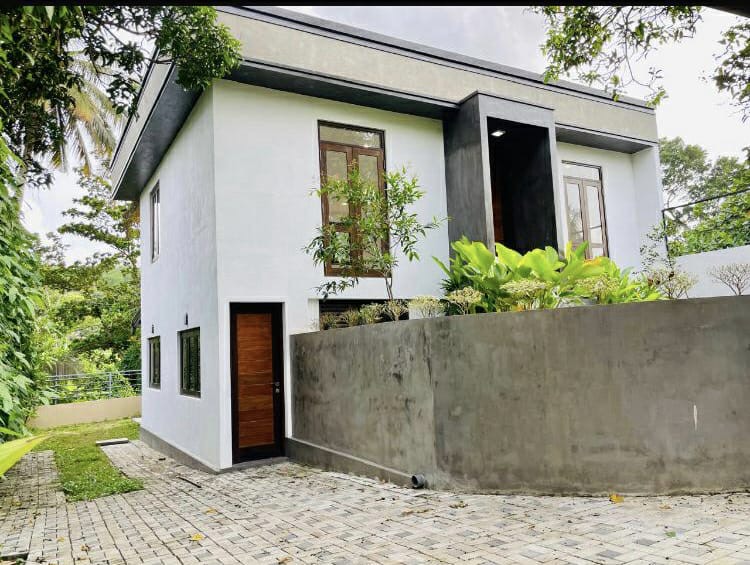 House for Sale in Piliyandala