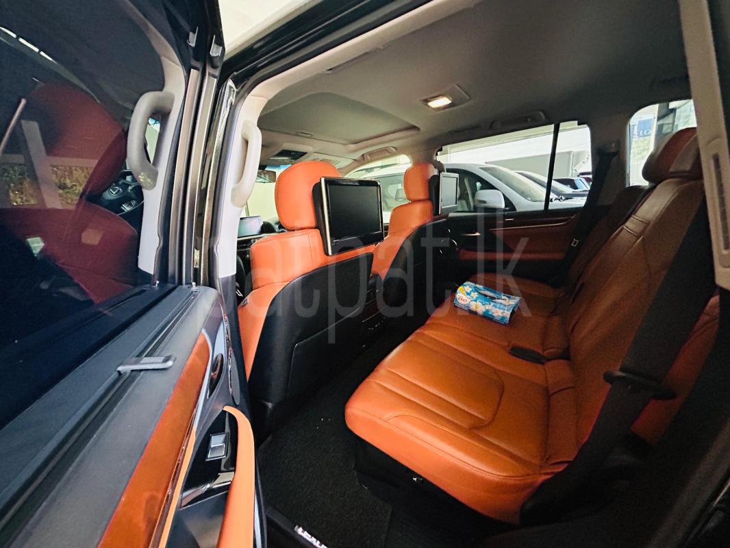 Lexus LX 2018 - பயன்படுத்தப்பட்டது SUV sale in Sri Lanka - patpat.lk