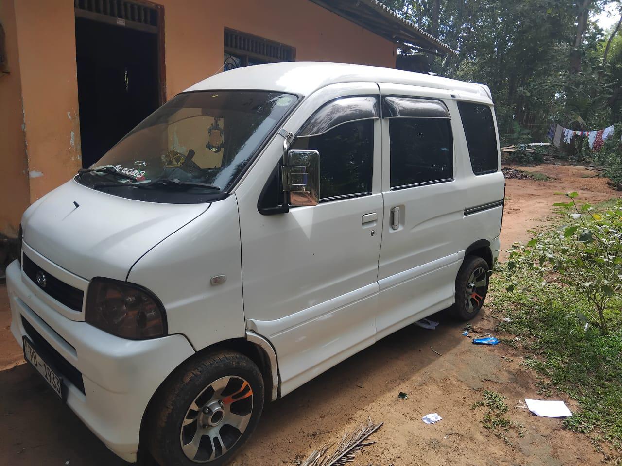 Daihatsu Atrai 2003 - பயன்படுத்தப்பட்டது வேன் sale in Sri Lanka - patpat.lk