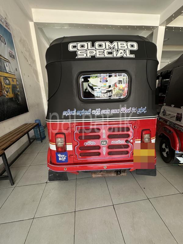 Bajaj Three Wheel 2019 - Used Three wheeler sale in Sri Lanka - patpat.lk