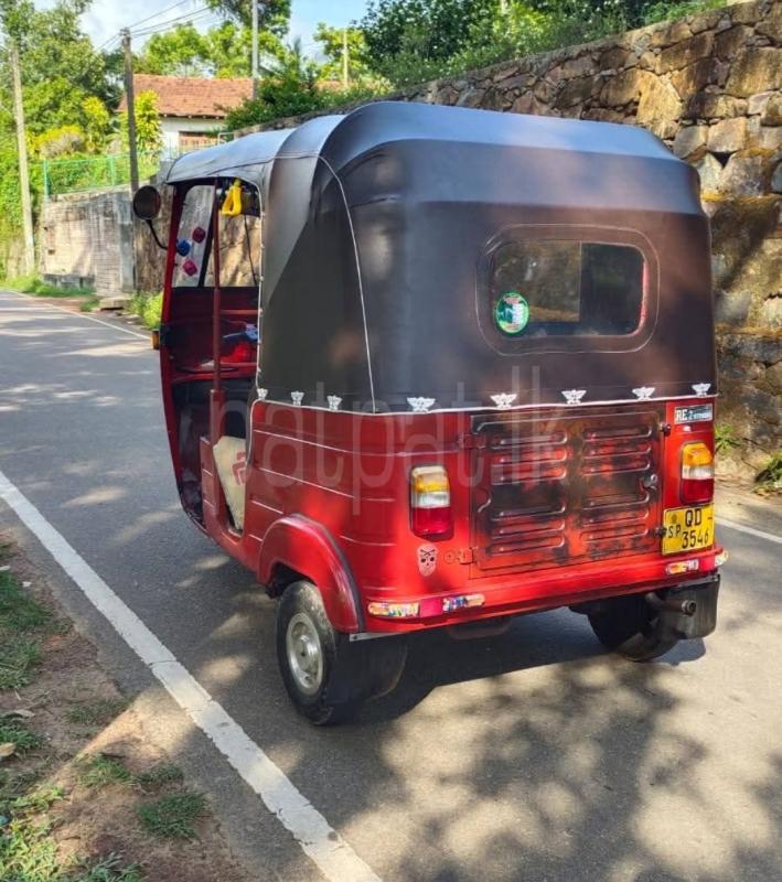Bajaj 2 stroke 2006 - பயன்படுத்தப்பட்டது முச்சக்கர வண்டி sale in Sri Lanka - patpat.lk