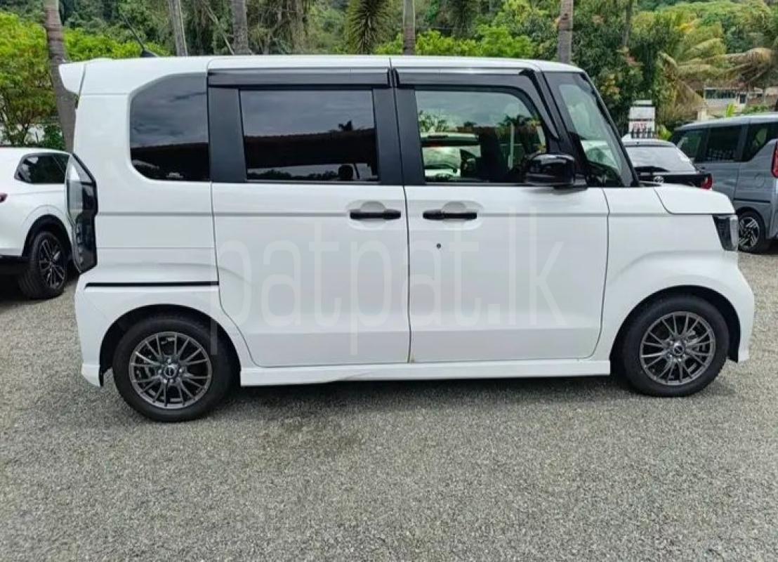 Advertisement image 3