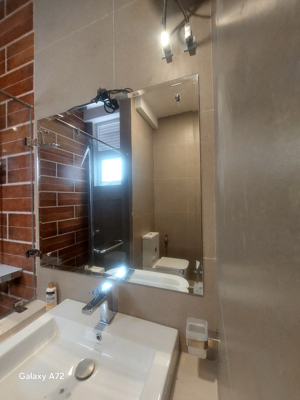 Luxury Apartment for Sale in Wellawatta (Colombo 06)