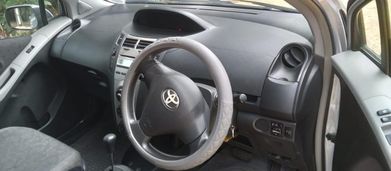 Toyota Vitz 2008 - பயன்படுத்தப்பட்டது கார் sale in Sri Lanka - patpat.lk