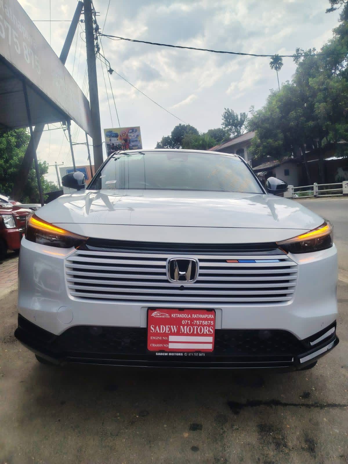 Honda Vezel 2025 ads-image-1