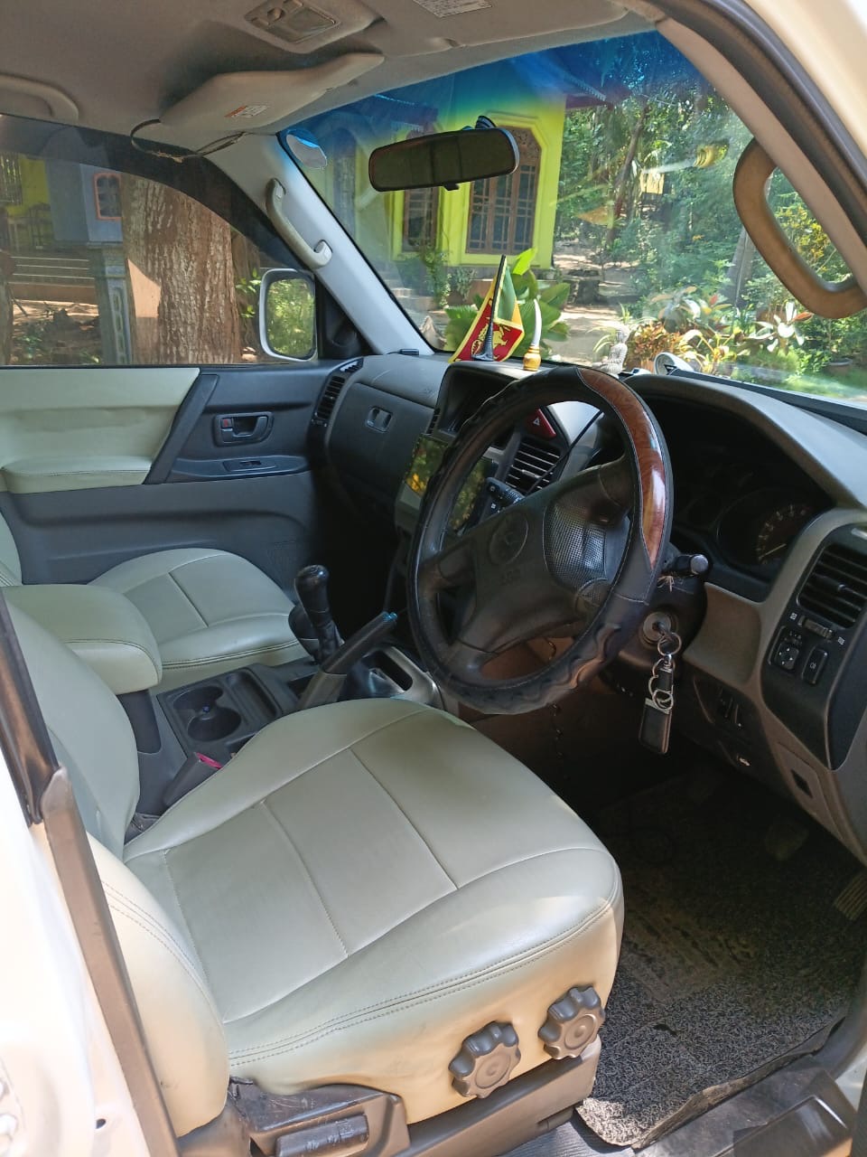 Honda Grace 2014 - பயன்படுத்தப்பட்டது கார் sale in Sri Lanka - patpat.lk