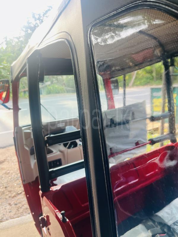 Bajaj Three Wheel 2025 - சான்றளிக்கப்பட்டது முச்சக்கர வண்டி sale in Sri Lanka - patpat.lk
