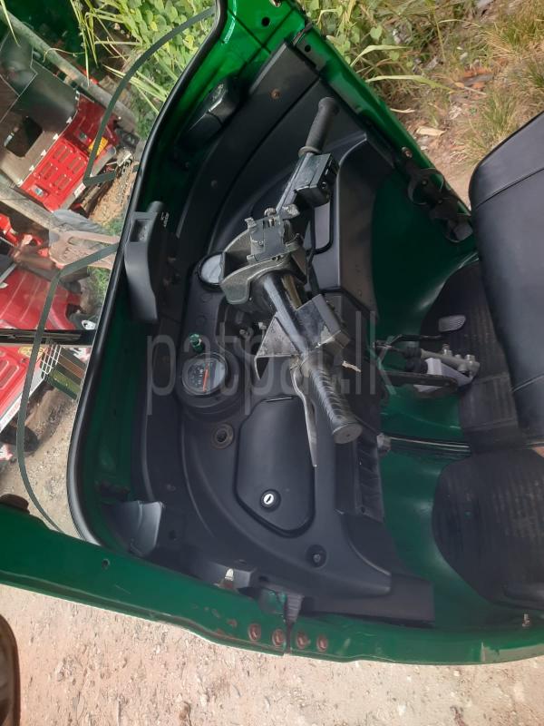 Bajaj 4 stroke 2015 - Used Three wheeler sale in Sri Lanka - patpat.lk