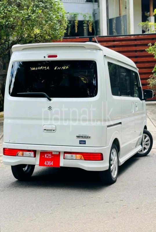 Advertisement image 1