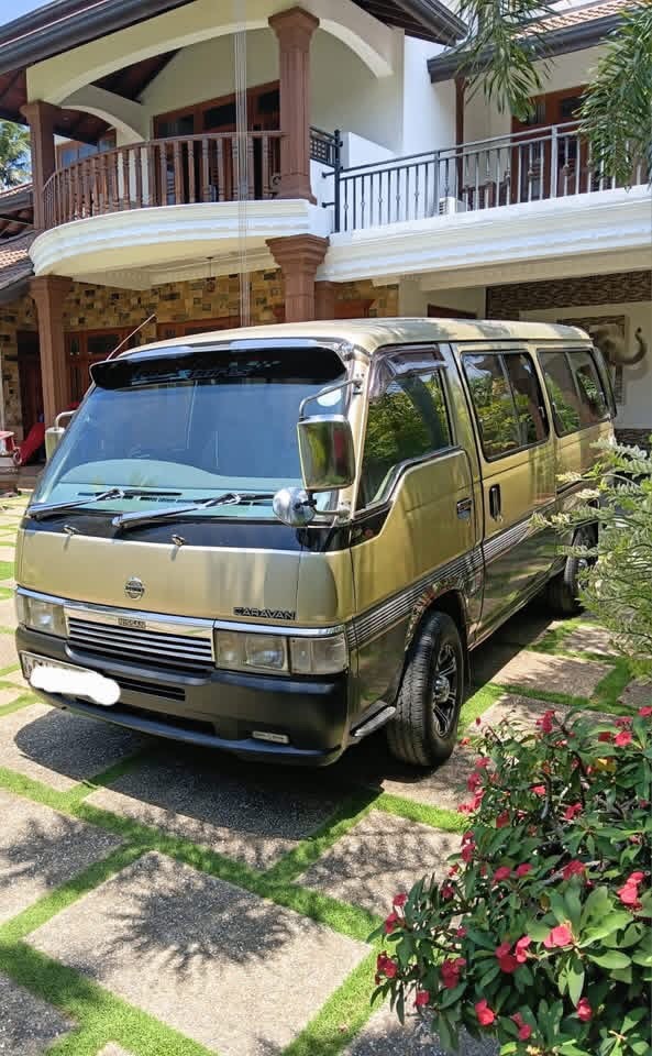 Nissan Caravan 1997 ads-image-1