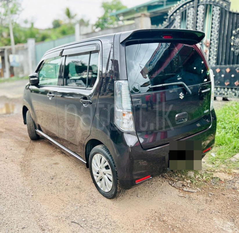 Suzuki Wagon R 2014 - பயன்படுத்தப்பட்டது கார் sale in Sri Lanka - patpat.lk