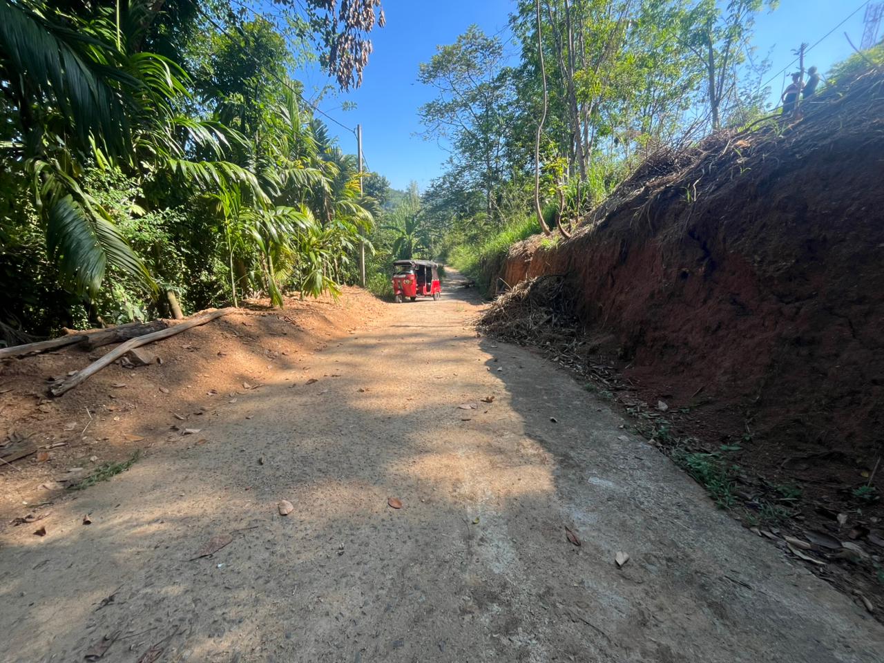 Commercial Land for Sale in Mawanella