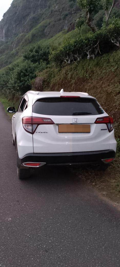 Honda Vezel 2013 - Used SUV sale in Sri Lanka - patpat.lk