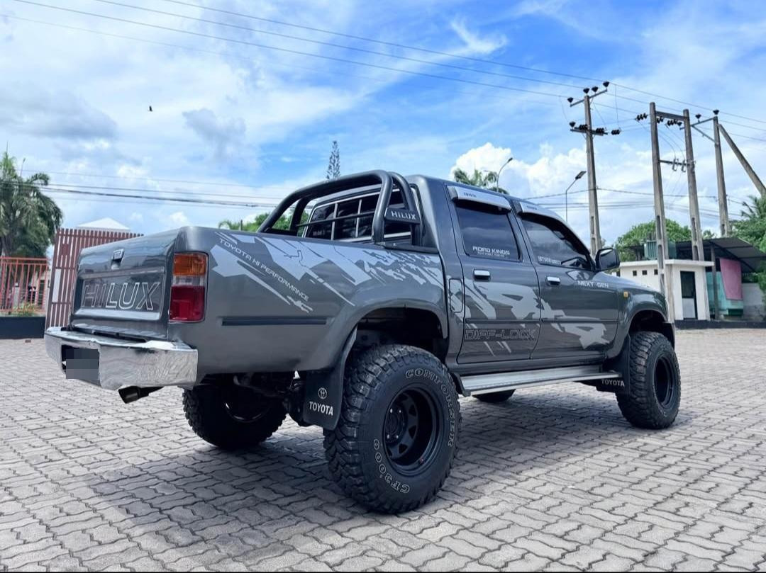 Toyota Hilux 1992 - Used Pick-up  sale in Sri Lanka - patpat.lk