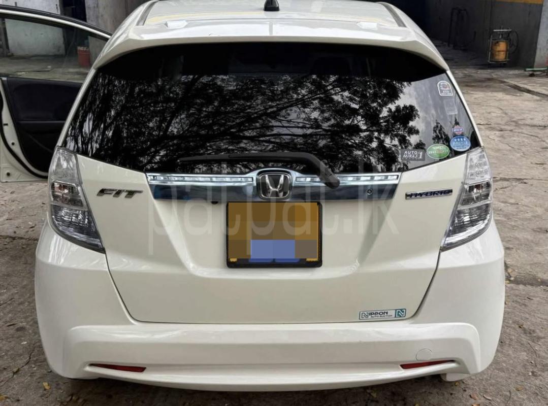 Honda Fit 2012 - பயன்படுத்தப்பட்டது கார் sale in Sri Lanka - patpat.lk