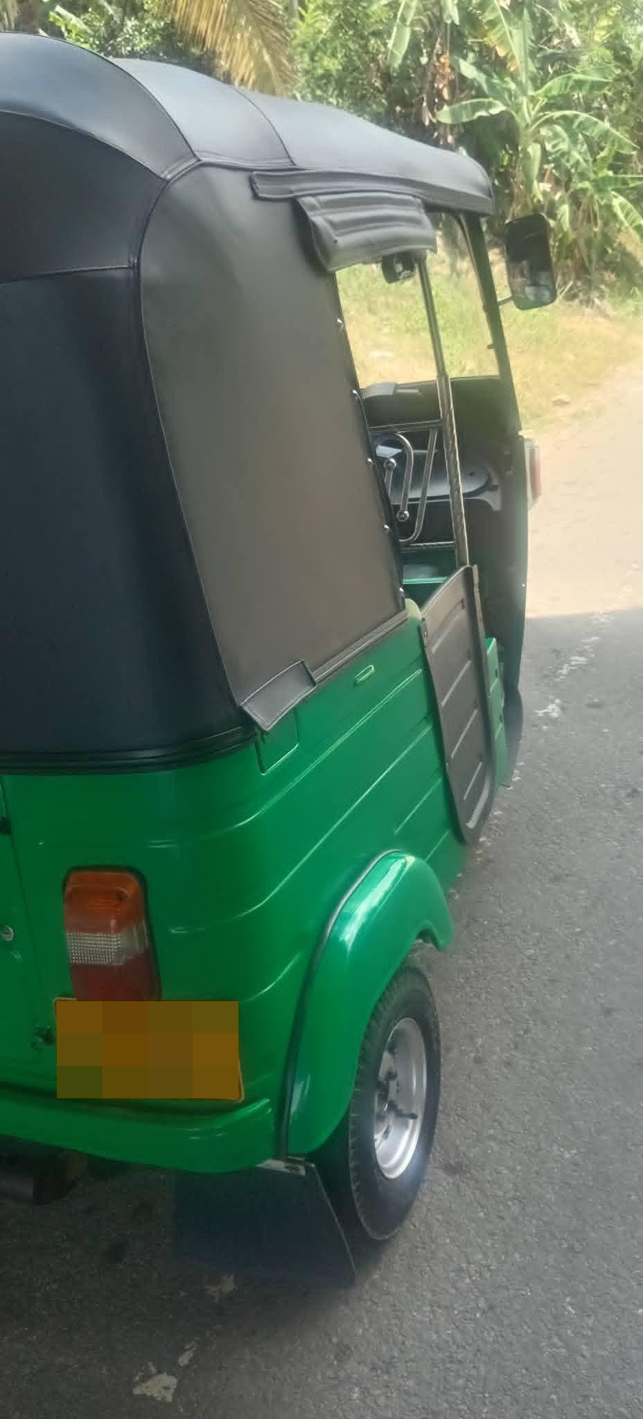 Bajaj Three Wheel 2013 - Used Three wheeler sale in Sri Lanka - patpat.lk