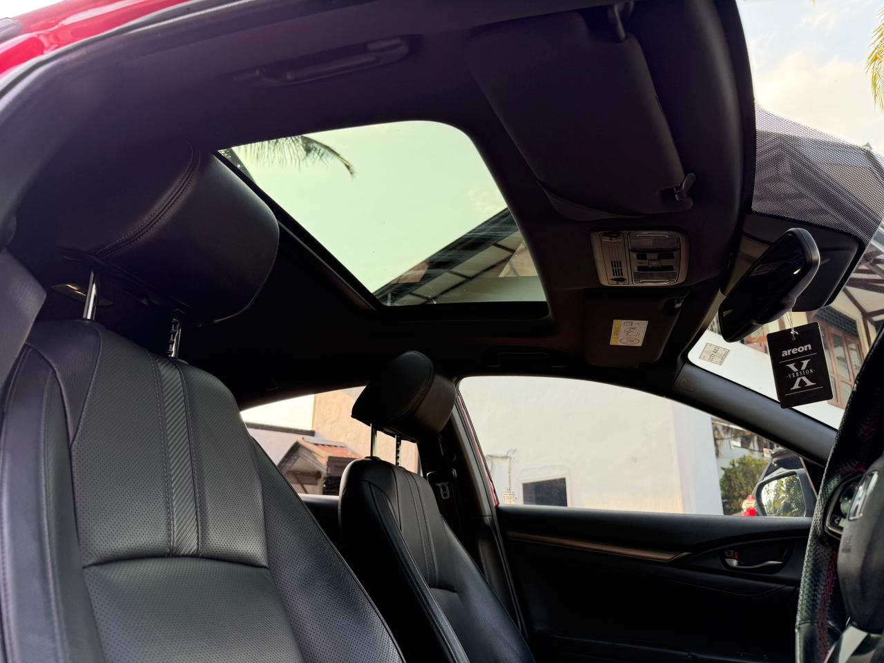 Advertisement image 6