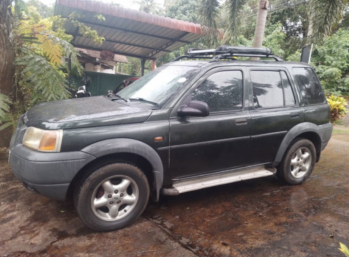 Land Rover Freelander 1999 - Used SUV sale in Sri Lanka - patpat.lk