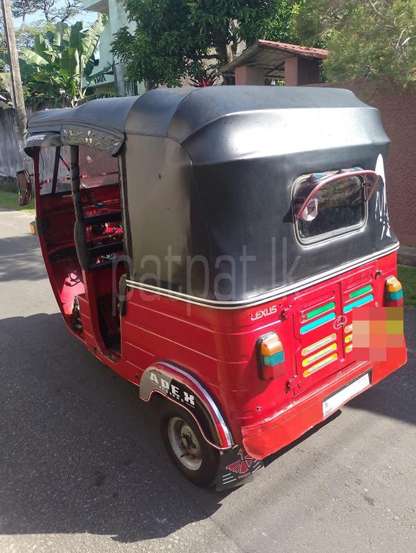 Bajaj Three Wheel 2002 - භාවිතා කරන ලද ත්‍රිරෝද රථය sale in Sri Lanka - patpat.lk