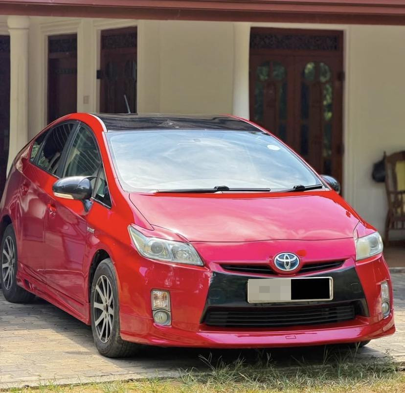 Toyota Prius 2011 - Used Car sale in Sri Lanka - patpat.lk