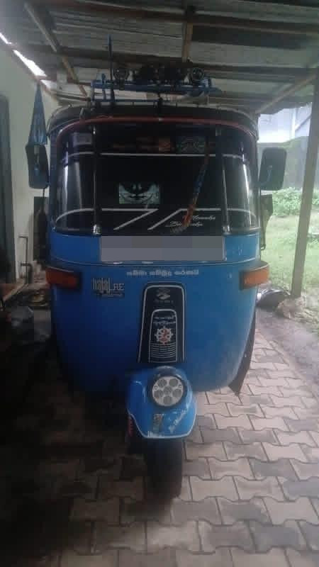 Bajaj 2 stroke 2006 - භාවිතා කරන ලද ත්‍රිරෝද රථය sale in Sri Lanka - patpat.lk