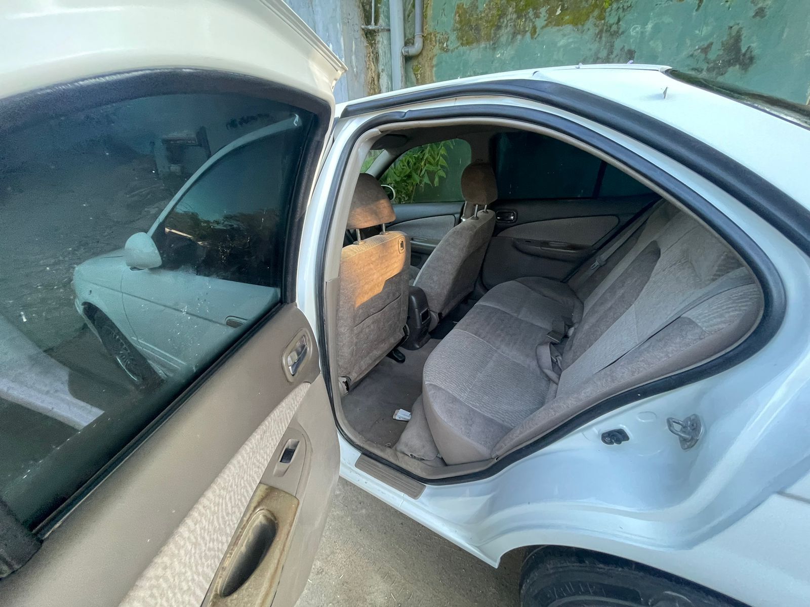 Nissan FB 15 2000 - பயன்படுத்தப்பட்டது கார் sale in Sri Lanka - patpat.lk