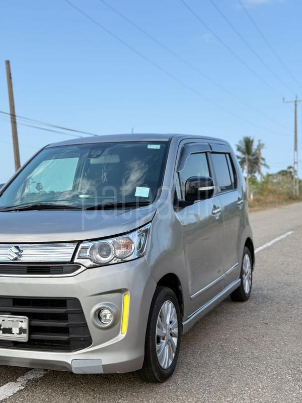 Suzuki Wagon R 2014 - பயன்படுத்தப்பட்டது கார் sale in Sri Lanka - patpat.lk