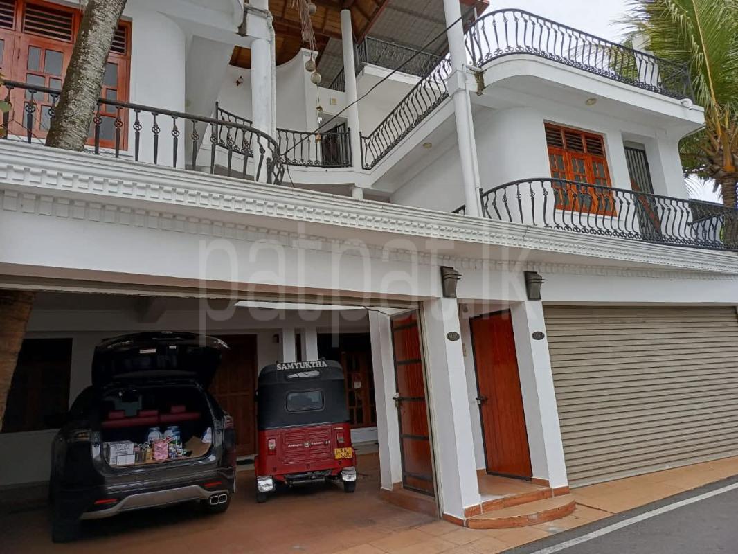 Advertisement image 3