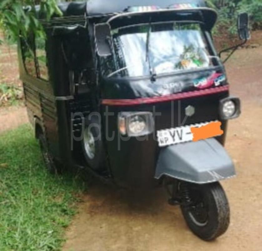 Piaggio Three Wheel 2012 - பயன்படுத்தப்பட்டது முச்சக்கர வண்டி sale in Sri Lanka - patpat.lk