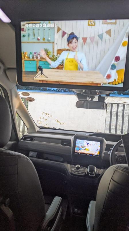 Honda Freed 2024 - Reconditioned Van sale in Sri Lanka - patpat.lk