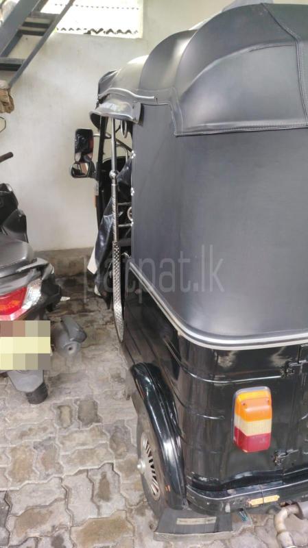 Bajaj Three Wheel 2013 - பயன்படுத்தப்பட்டது முச்சக்கர வண்டி sale in Sri Lanka - patpat.lk