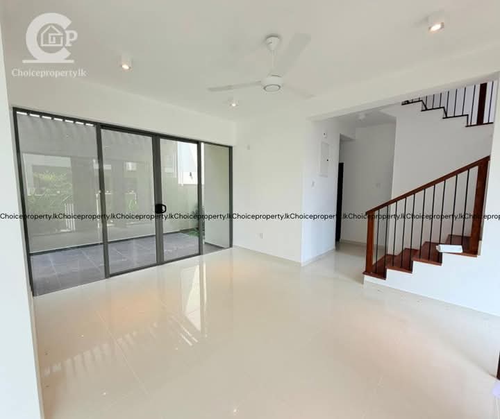 House for Sale in Talawatugoda