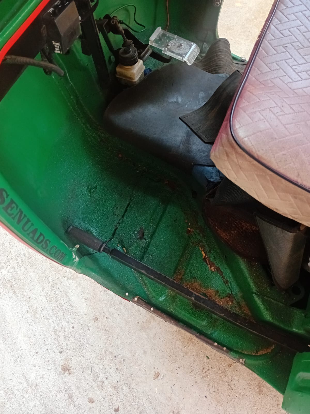 Bajaj 2 stroke 2003 - பயன்படுத்தப்பட்டது முச்சக்கர வண்டி sale in Sri Lanka - patpat.lk