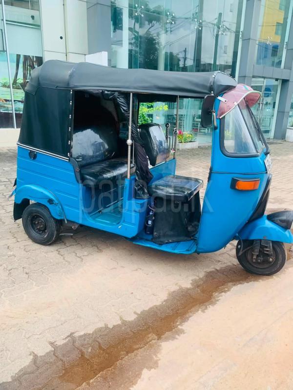 Bajaj Three Wheel 2005 - பயன்படுத்தப்பட்டது முச்சக்கர வண்டி sale in Sri Lanka - patpat.lk