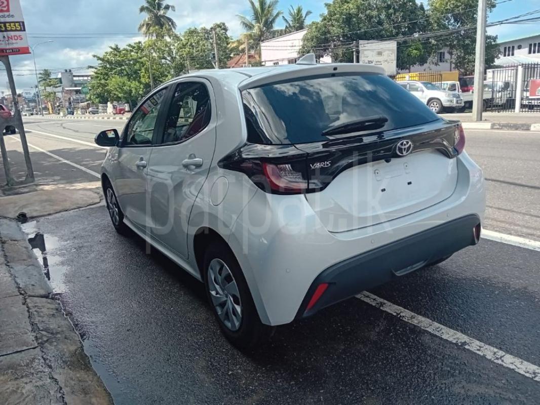 Toyota Yaris 2024 - Brand New Car sale in Sri Lanka - patpat.lk