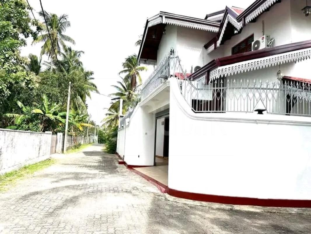 House for Sale in Kiribathgoda