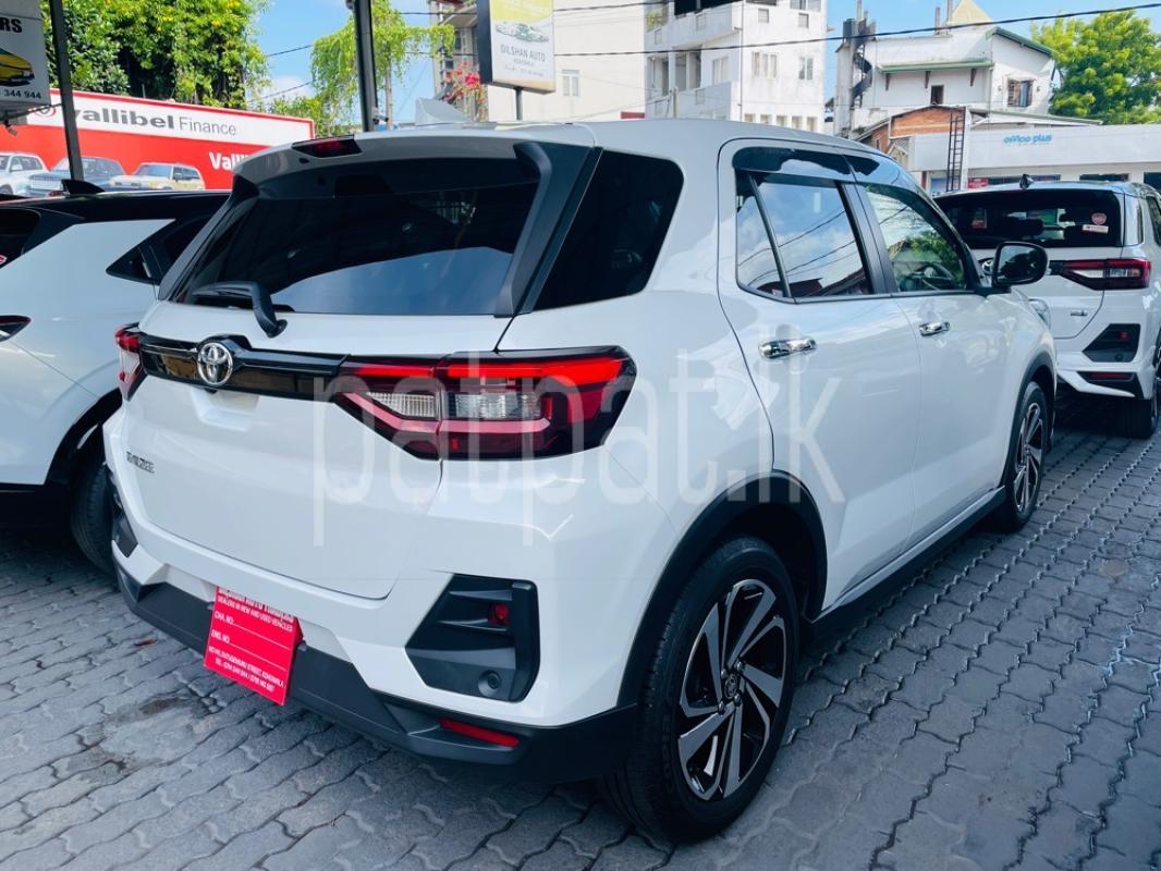 Advertisement image 4