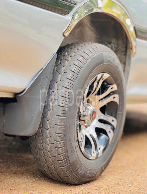 Advertisement image 6