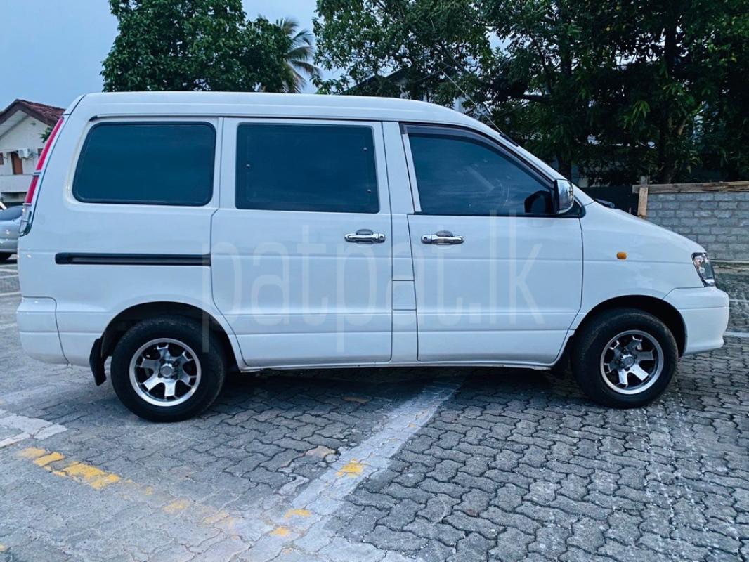 Advertisement image 4