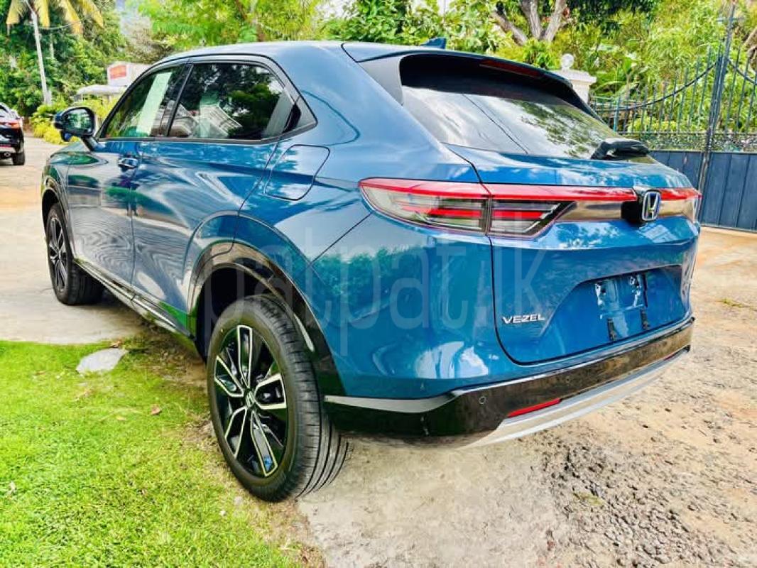 Advertisement image 4