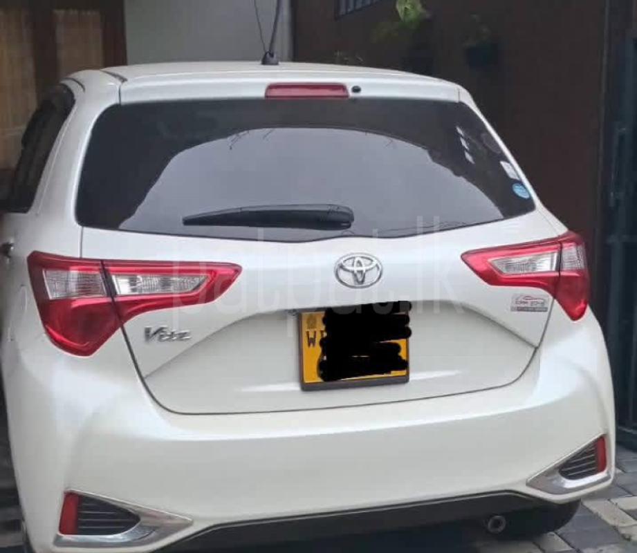 Toyota Vitz 2019 - பயன்படுத்தப்பட்டது கார் sale in Sri Lanka - patpat.lk