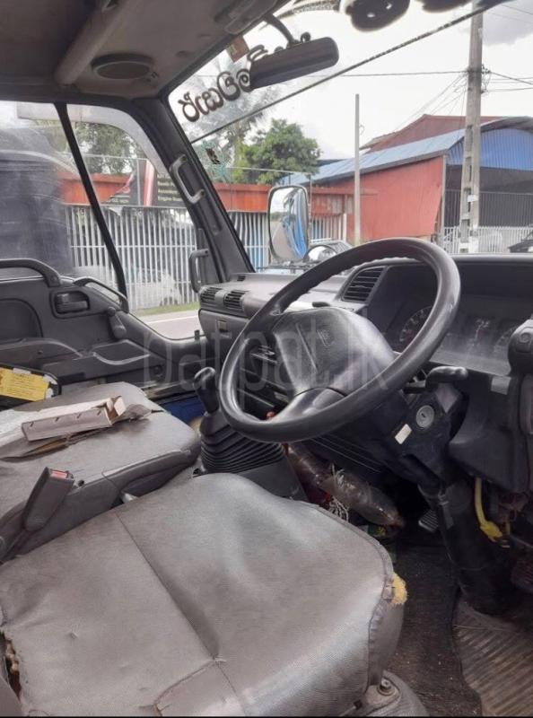 Advertisement image 6