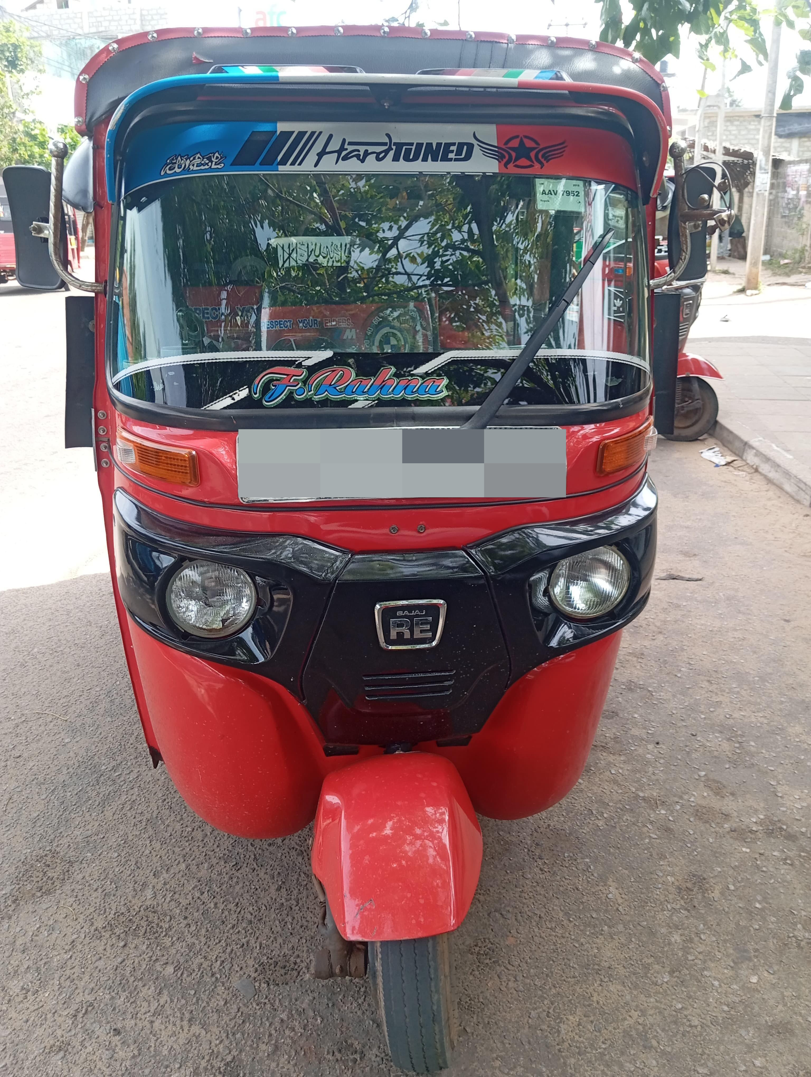 Bajaj 4 stroke 2013 - பயன்படுத்தப்பட்டது முச்சக்கர வண்டி sale in Sri Lanka - patpat.lk
