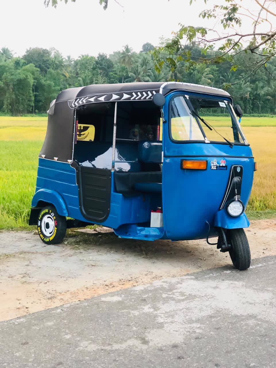 Bajaj Three Wheel 2003 - Used Three wheeler sale in Sri Lanka - patpat.lk