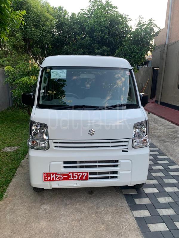 Advertisement image 1