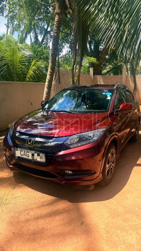 Honda Vezel 2015 - பயன்படுத்தப்பட்டது SUV sale in Sri Lanka - patpat.lk