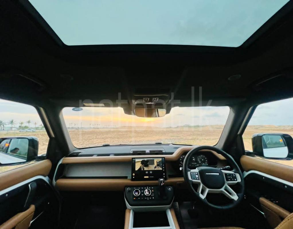 Land Rover Defender 2025 - சான்றளிக்கப்பட்டது SUV sale in Sri Lanka - patpat.lk