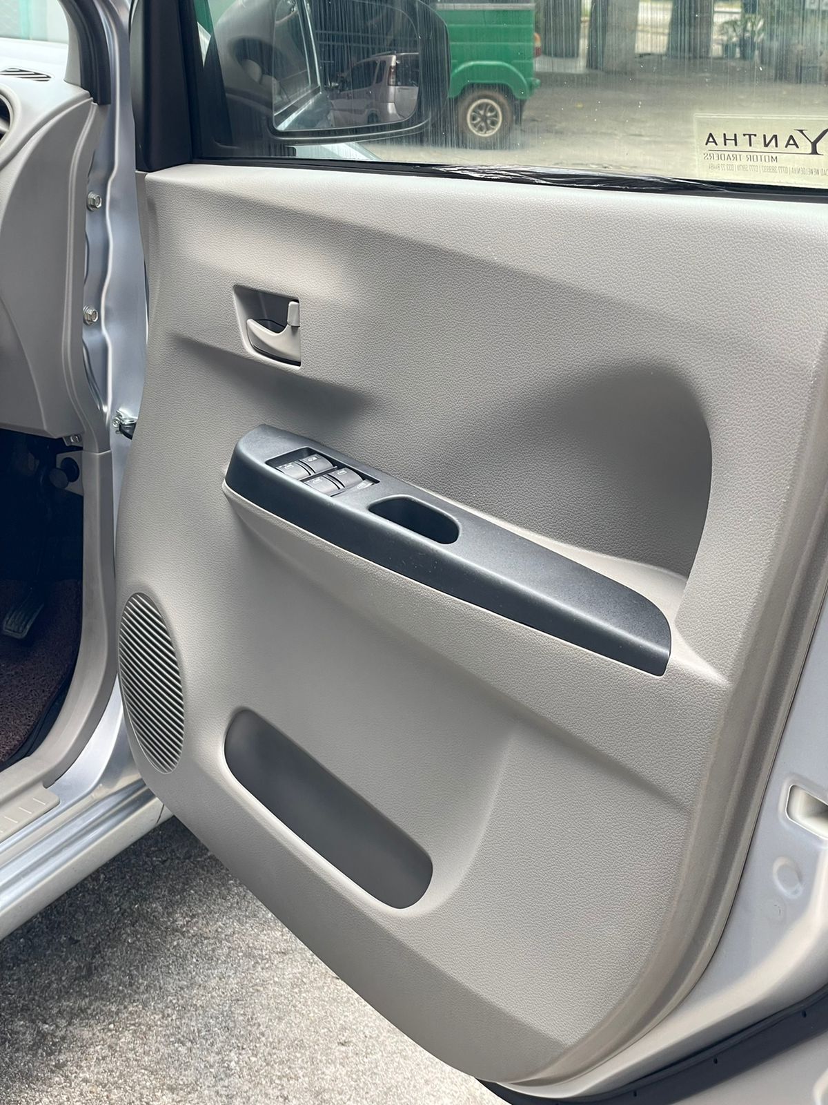 Daihatsu Mira 2017 - Used Car sale in Sri Lanka - patpat.lk