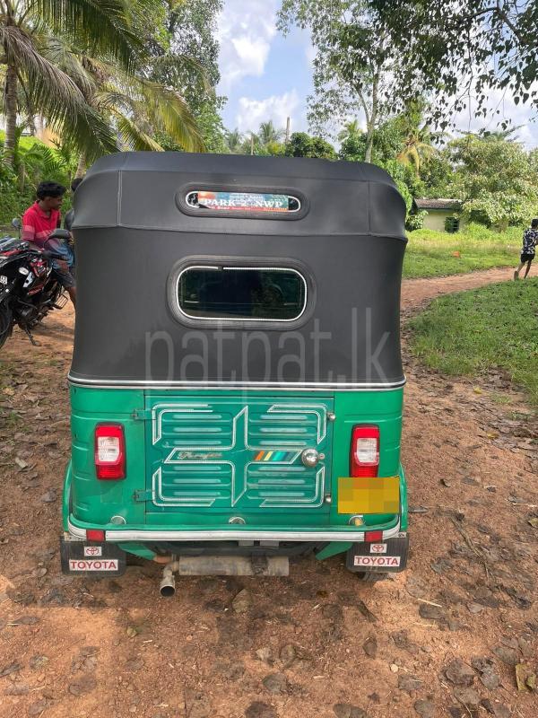 Bajaj 4 stroke 2012 - Used Three wheeler sale in Sri Lanka - patpat.lk
