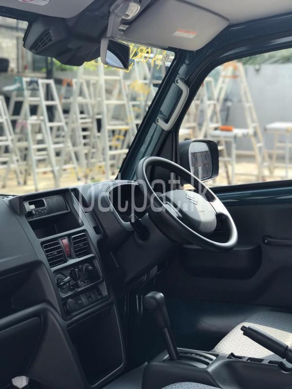 Advertisement image 6